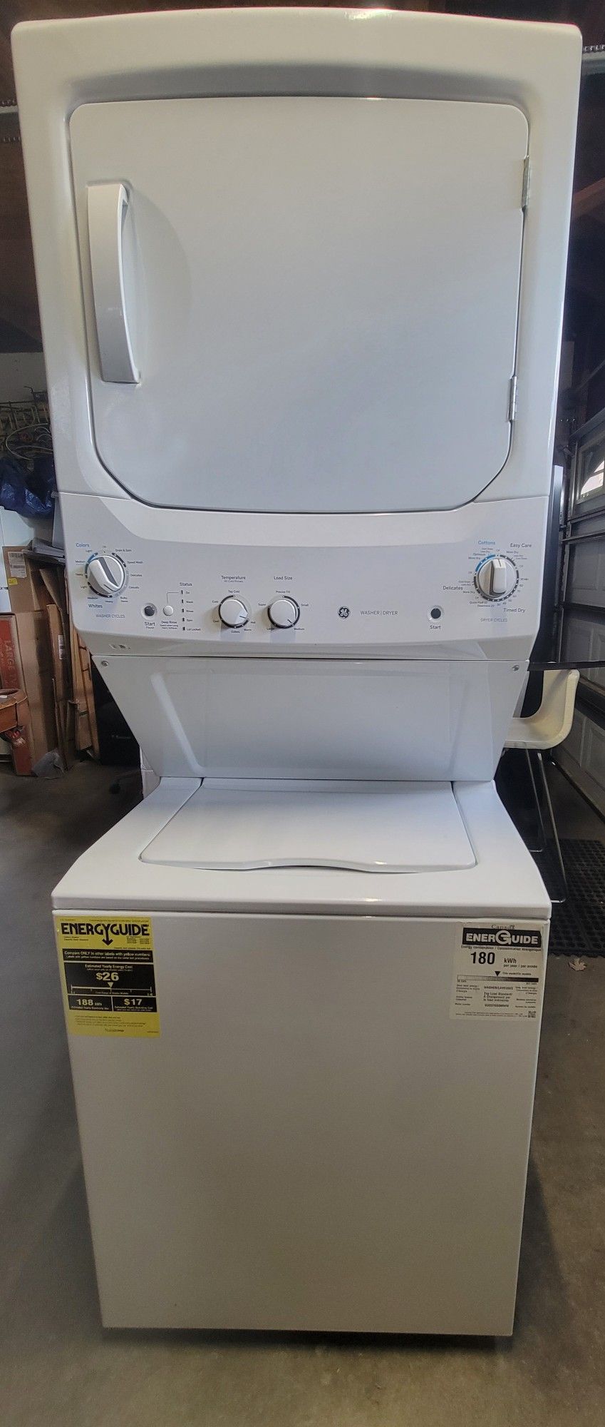 Stackable Gas Washer Dryer G.E. - Like New