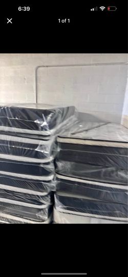 Twin mattress