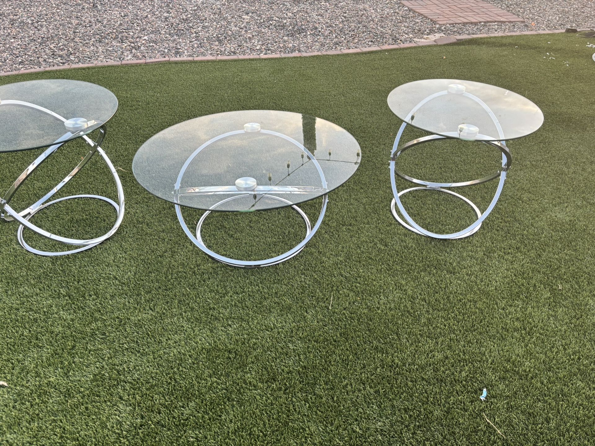 Glass Living Room Table And 2 Coffe Tables