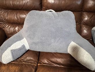 Koolaburra by Ugg Plush Sherpa Reading Pillow with Arms