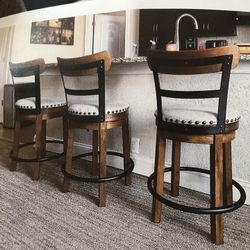 BAR STOOLS