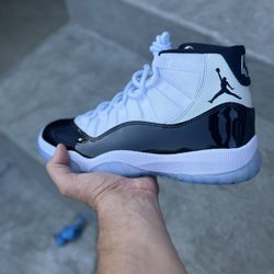 Jordan 11 Men Size 7.5. 10. 12