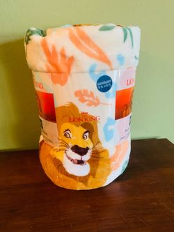 New Disney The Lion King Oversized Plush Throw Blanket