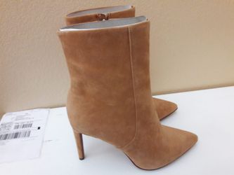 BCBGMAXAZRIA AVA KIDSUEDE