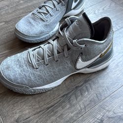 Nike Gray men’s Shoes Size 11