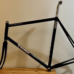 Trek 1200 60cm (24”)