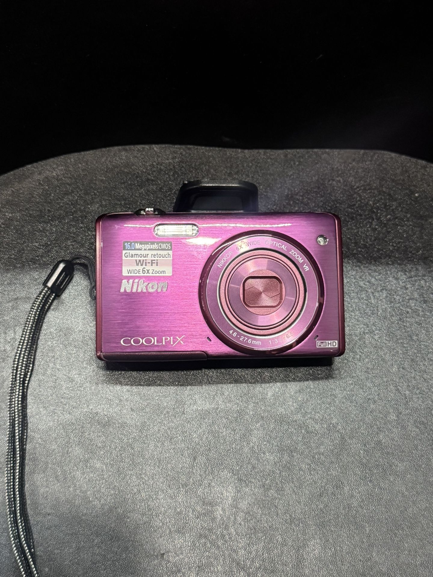Nikon Coolpix S5200 Digital Camera 16mp