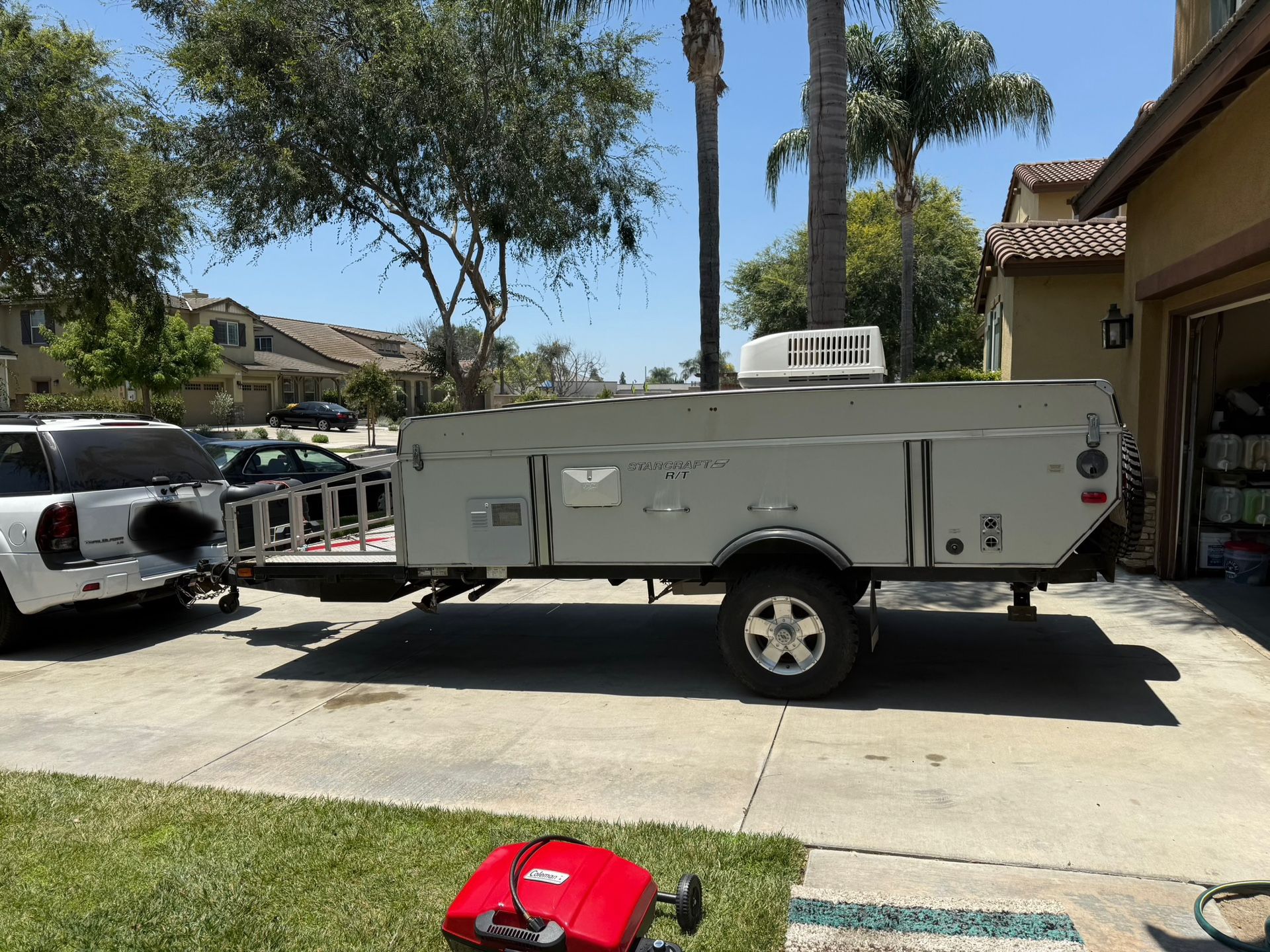 2006 Starcraft 13RT pop up trailer