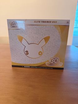 Pokémon 30th Celebration Elite Trainer Box