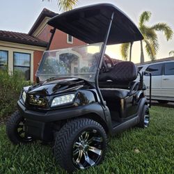 2023 CLUB CAR TEMPO Golf Cart Like New!!!