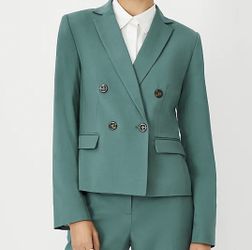 Ann Taylor  The Shorter Tailored Double Breasted Blazer in Lightweight Weave Size 4 