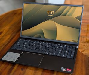 Dell Inspiron 5515 AMD Ryzen 7 5700U laptop