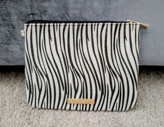 Tartan & Twine Zebra Makeup Bag