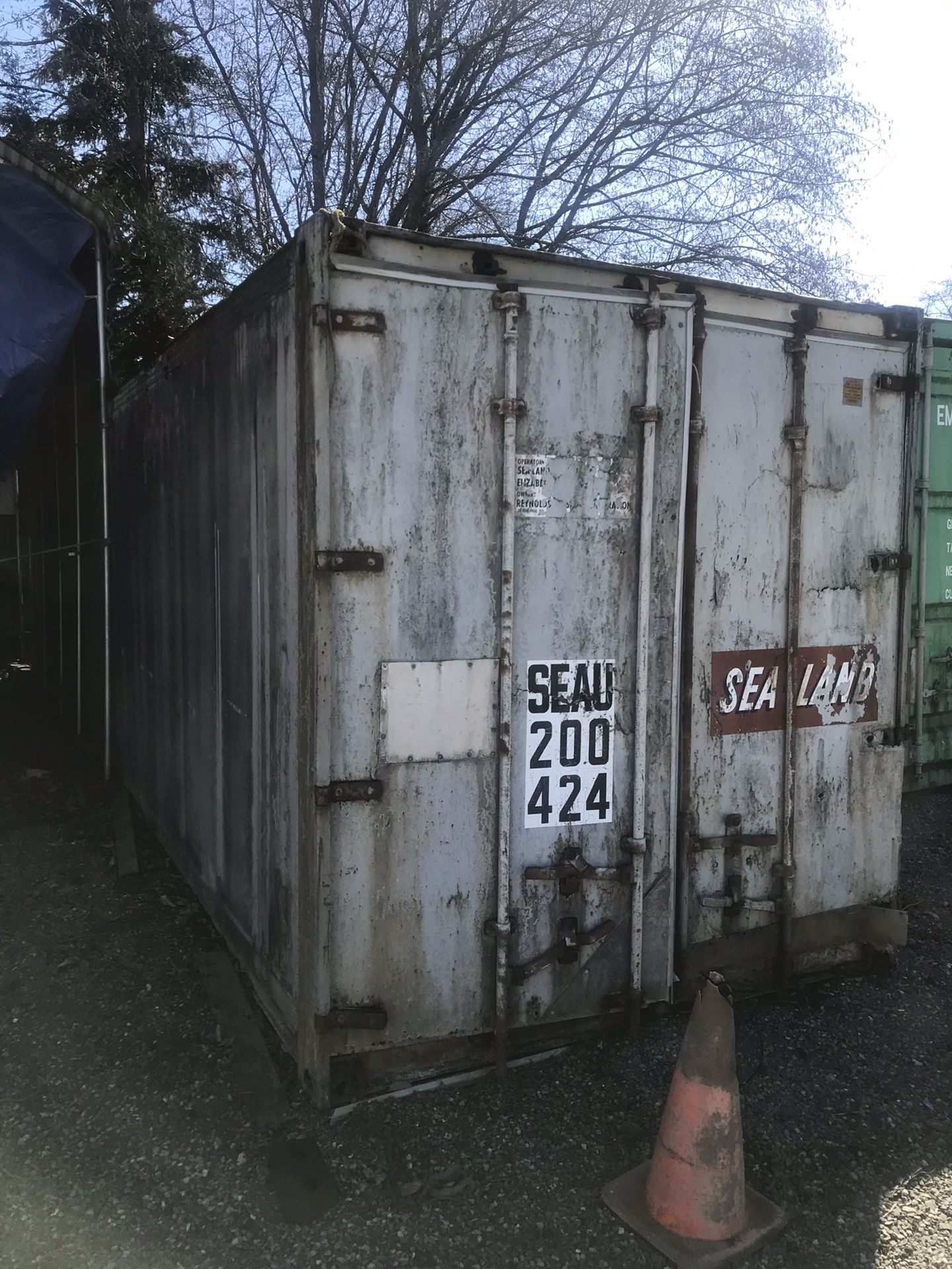 Large insulated shipping container for Sale in Fife, WA OfferUp