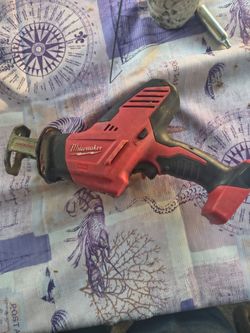 I'm selling my Milwaukee Hackzall; it works perfectly—tested and ready to go.