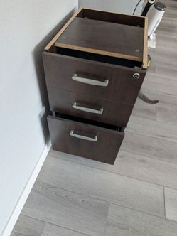 3 drawer filing cabinet 🗄️
