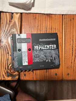 AUDIOCONTROL THE EPICENTER CAR AUDIO BASS RESTORATION DIGITAL EQUALIZER MEXICO EDICION