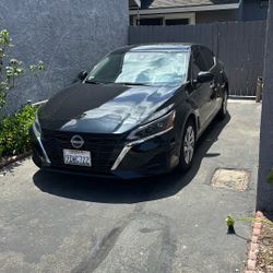 2023 Nissan Altima