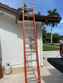 Keller Heavy Duty ladder 20ft