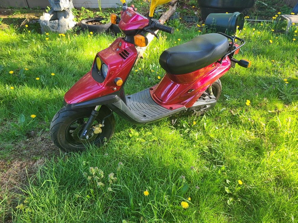 2001 Yamaha Cw50
