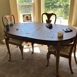 Free Dining Room Table 