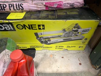 Ryobi cordless flooring saw