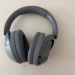 Sony WH-XB910N Wireless Noise Cancelling Over-The-Ear Headphones - Gray