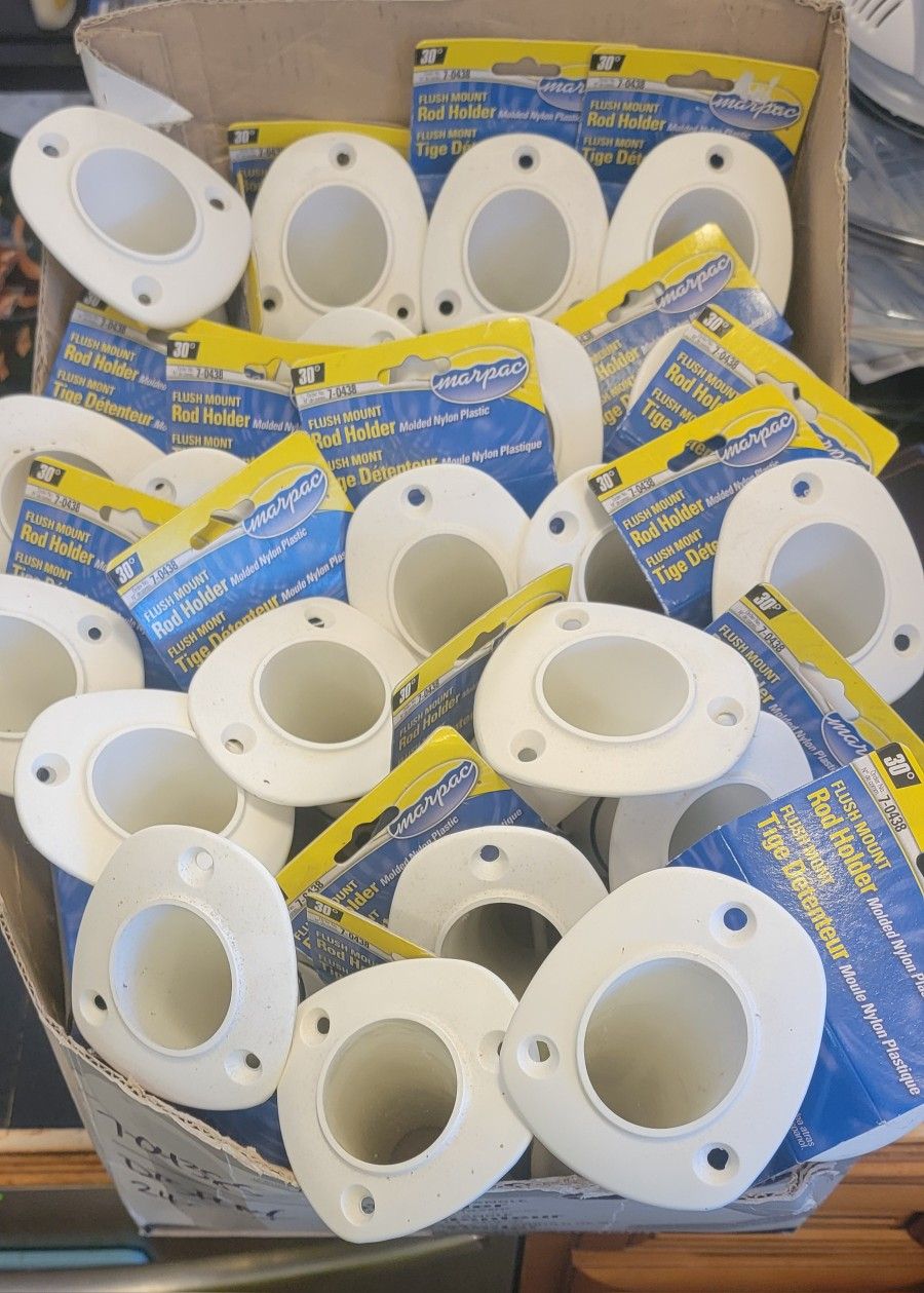 22 Flush Mount Rod Holder (Bulk) ( White )