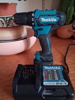 Makita 12 volt drill