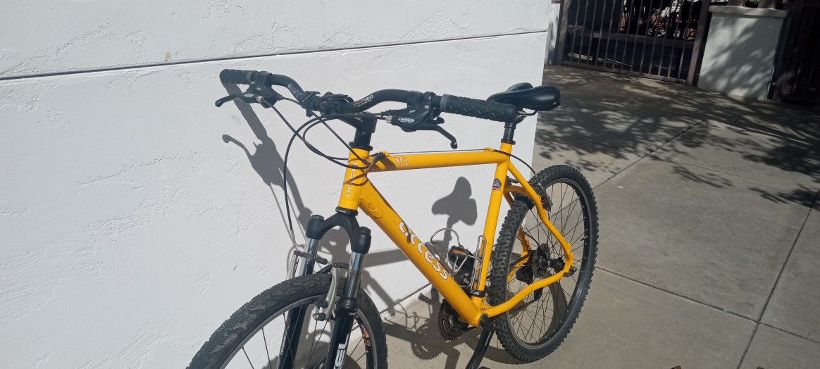 Tall access XRC Mountain 🏔️ Bike 🚲