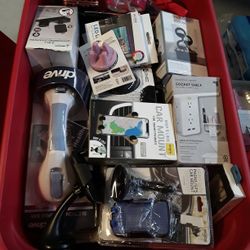 Brand New Items Any 3 For Only $8 In Weeki Wachee Erea Code 34613