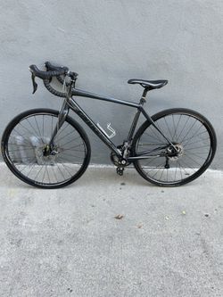 Cannondale Synapse 54 CM Road Bike Shimano 105