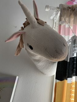 Girls room decor