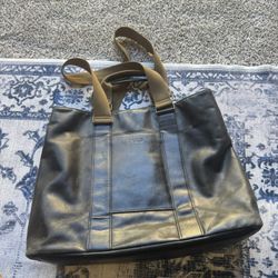 Leather Handbag (multiple Compartments)