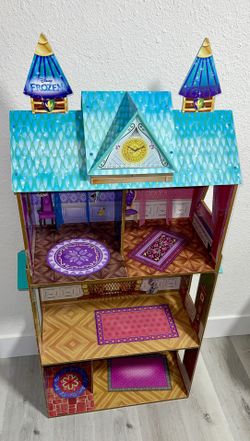 KidKraft Disney Frozen  Dollhouse
