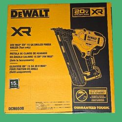 Dewalt 15-Gauge Angle Finish Nailer (Tool-Only) 