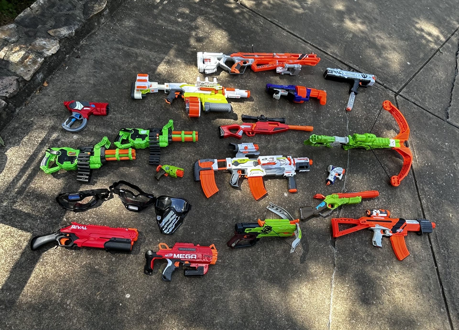 Nerf Guns And Hundreds Of Bullets