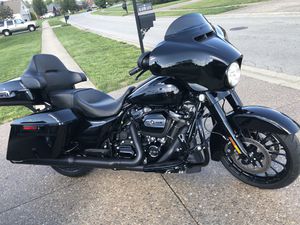 Photo 2019 street glide special with extras