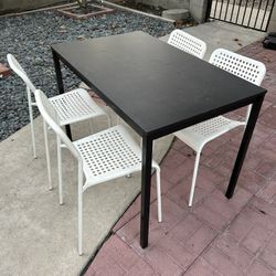 Kitchen Table / Dining Set 