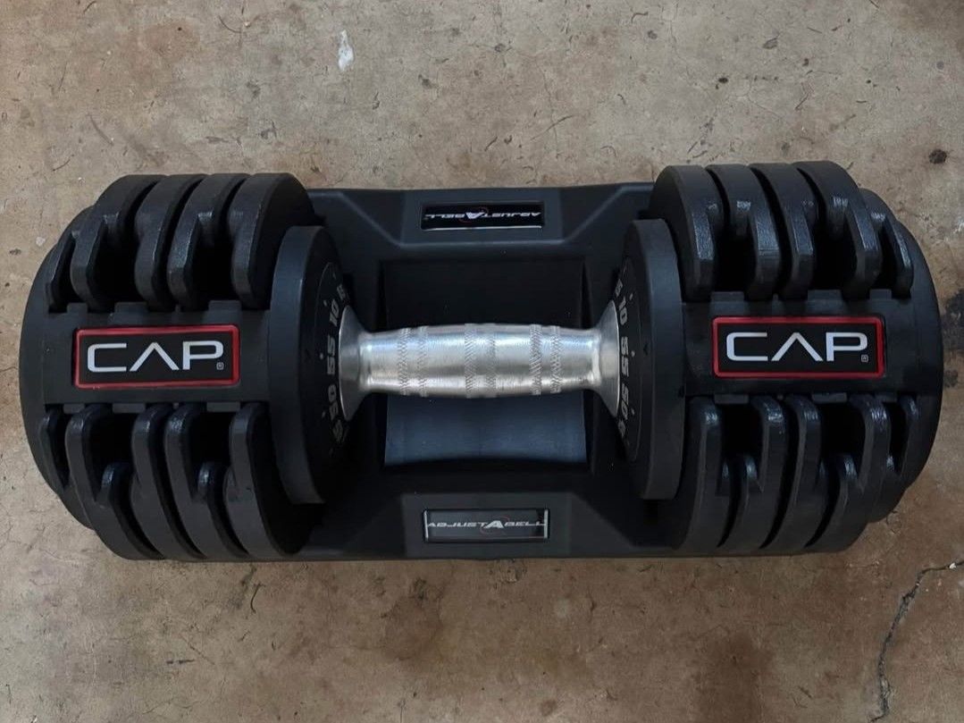 REDUCED- Adjustable Dumbell 10-55lbs