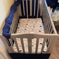 Crib With Wheels