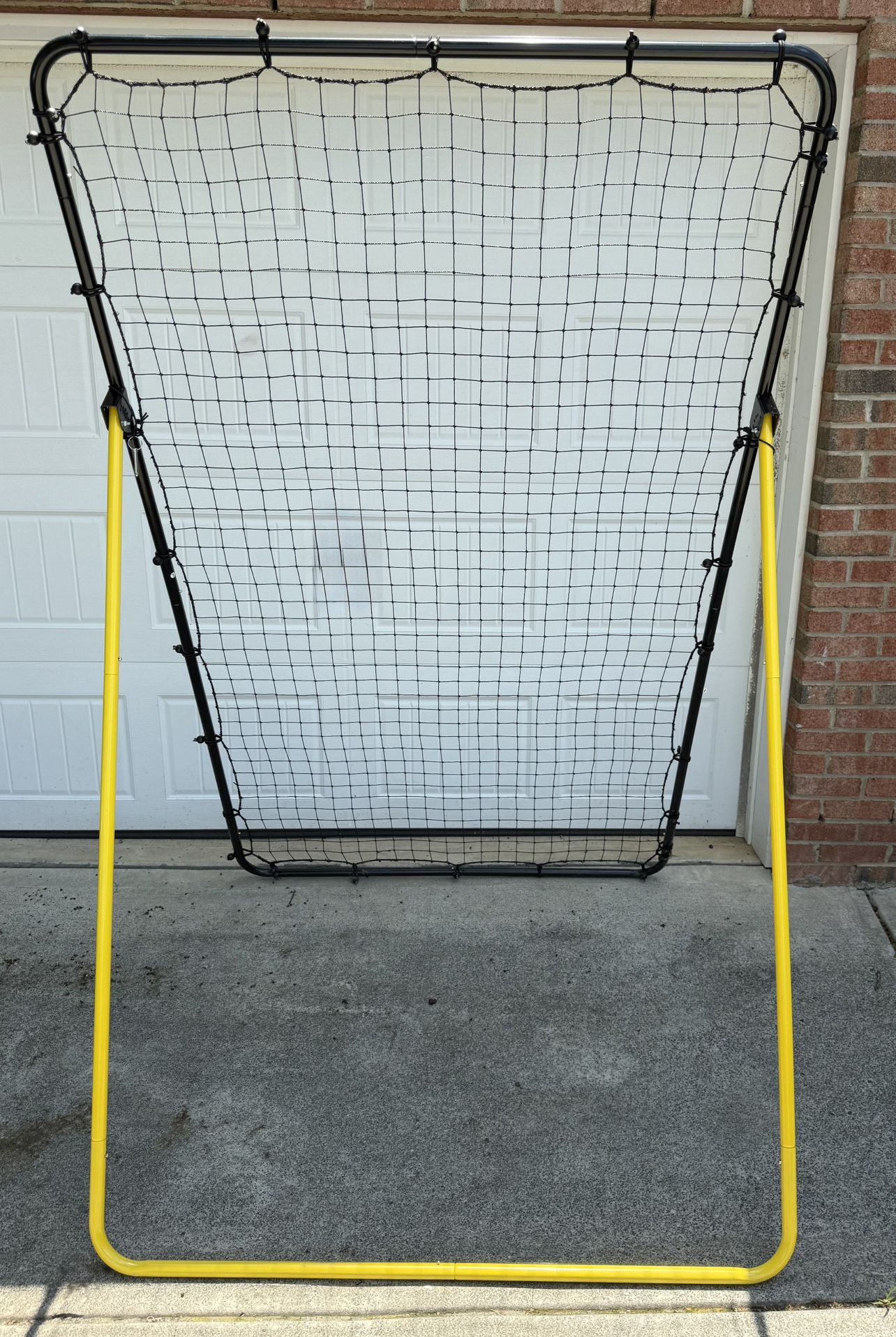 Volleyball Rebounder Net – 7x4 ft – Like New!