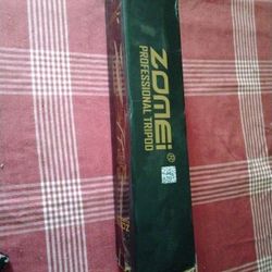 Zonei Aluminum Tripod