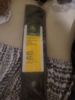 John Deer Mower BLADES 107CTR 42 IN