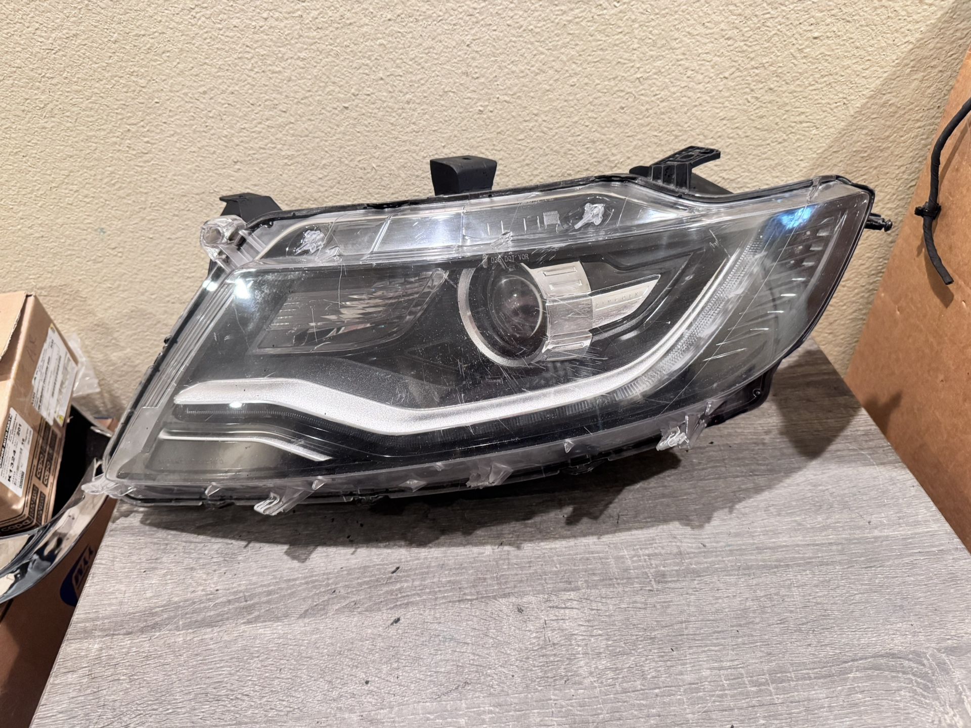 2016 To 2018 LINCOLN MKX LH HEADLIGHT LED