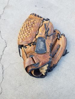 Mizuno power close 2000 baseball glove