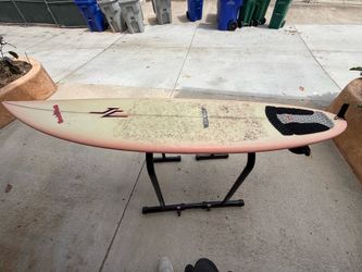 Surfboard 7’