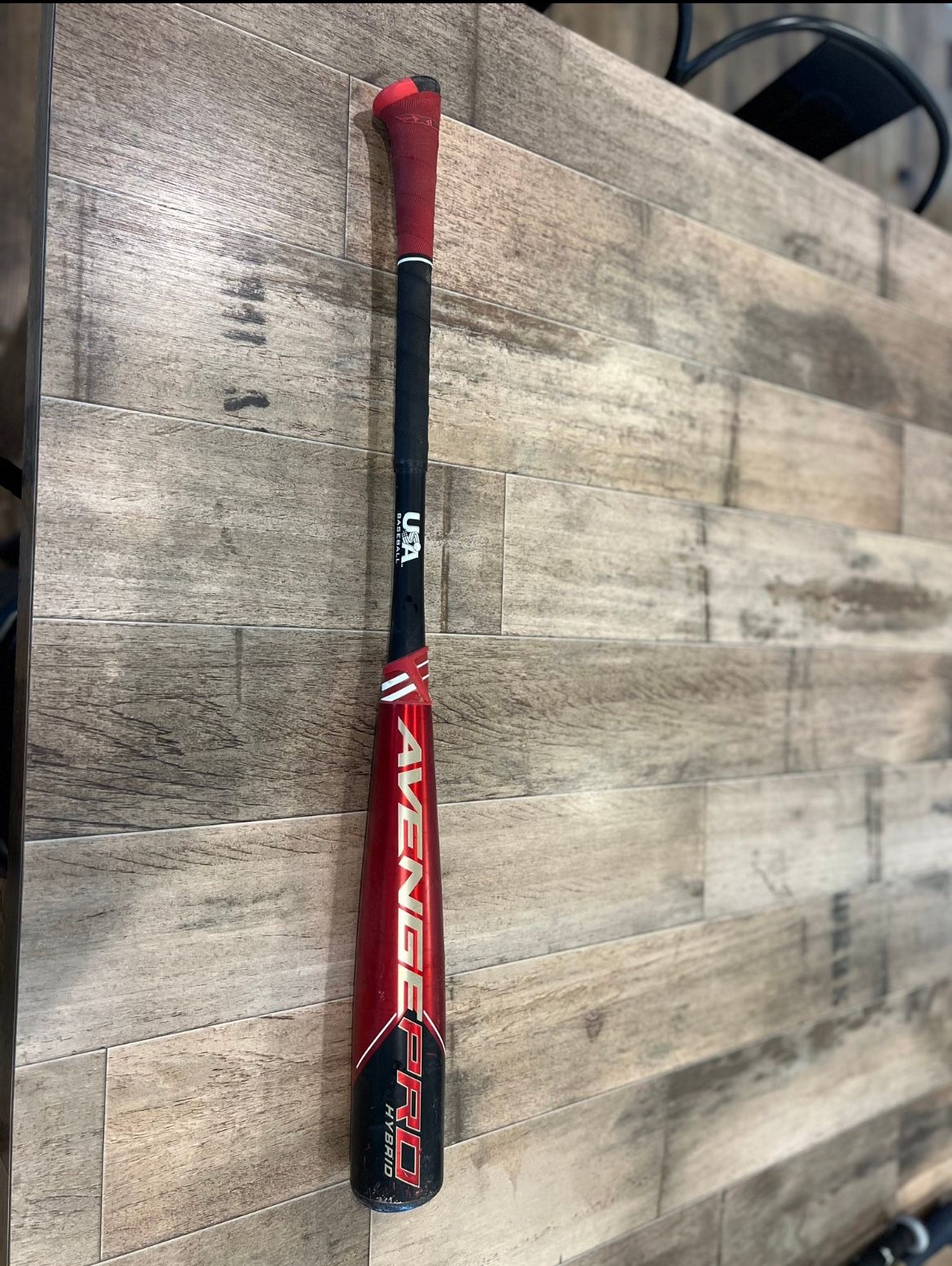 Used AXE USABat Certified (-10) 21 oz 31" Avenge Pro Bat