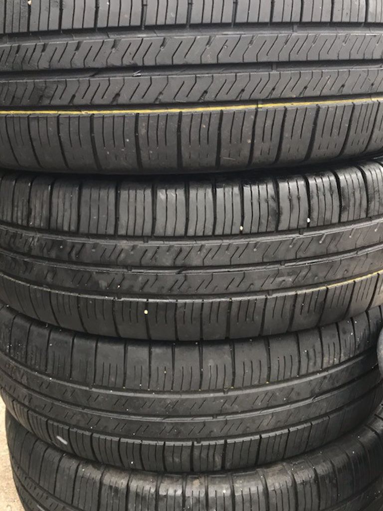 Set 205 70 16 Goodyear Eagle Used