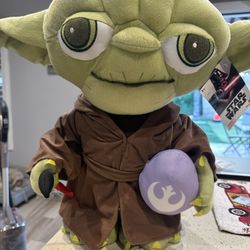 Yoda Standing Plush 